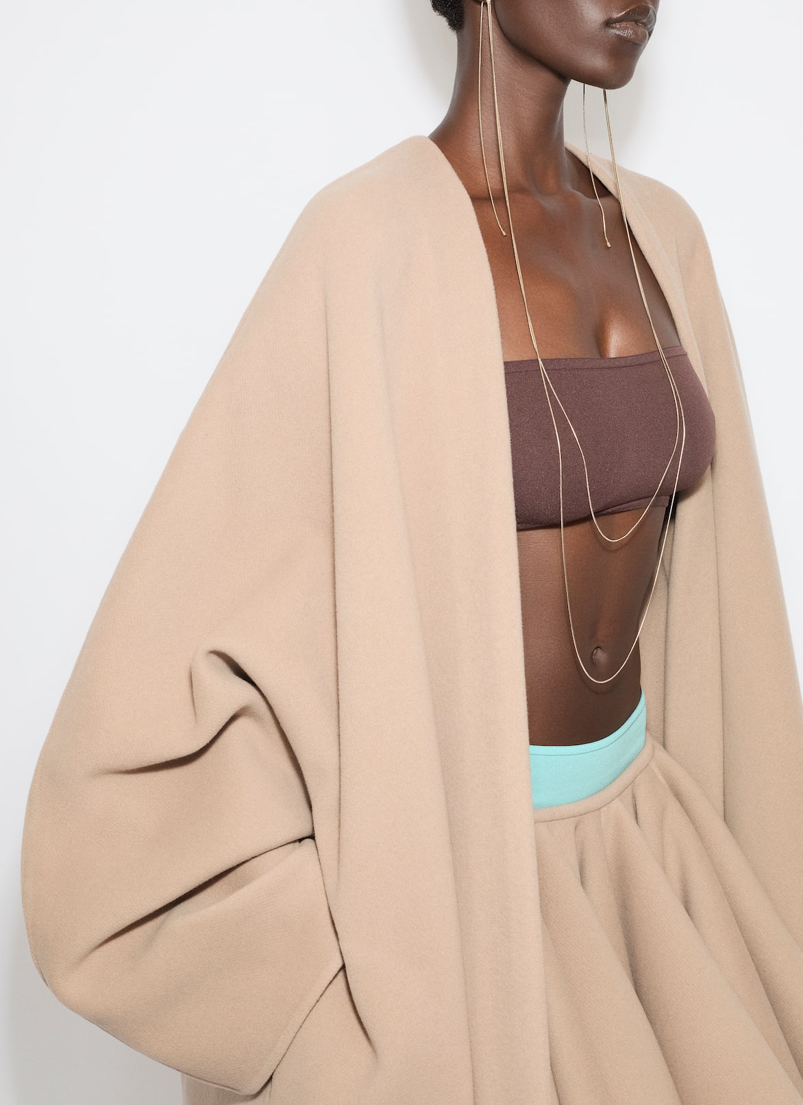 CASHMERE-BLEND LONG COAT ALAÏA CAMEL CASHMERE-BLEND LONG COAT